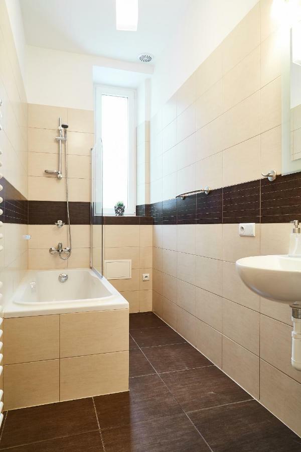 Modern Apartments คราคูฟ ภายนอก รูปภาพ